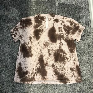 womens lululemon shirt